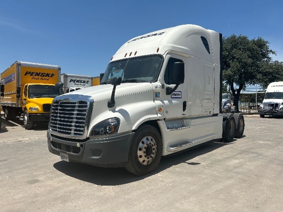 Sleeper Tractor-Heavy Duty Tractors-Freightliner-2020-Cascadia 12564ST-Dallas-TX-477,347\n\t\tmiles-$ 65,250 - Image 3