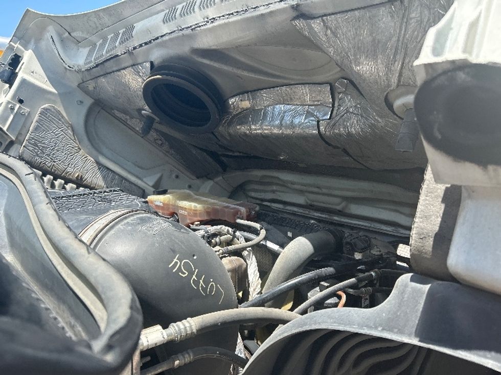 Sleeper Tractor-Heavy Duty Tractors-Freightliner-2020-Cascadia 12564ST-Dallas-TX-552,135\n\t\tmiles-$ 58,750 - Image 18