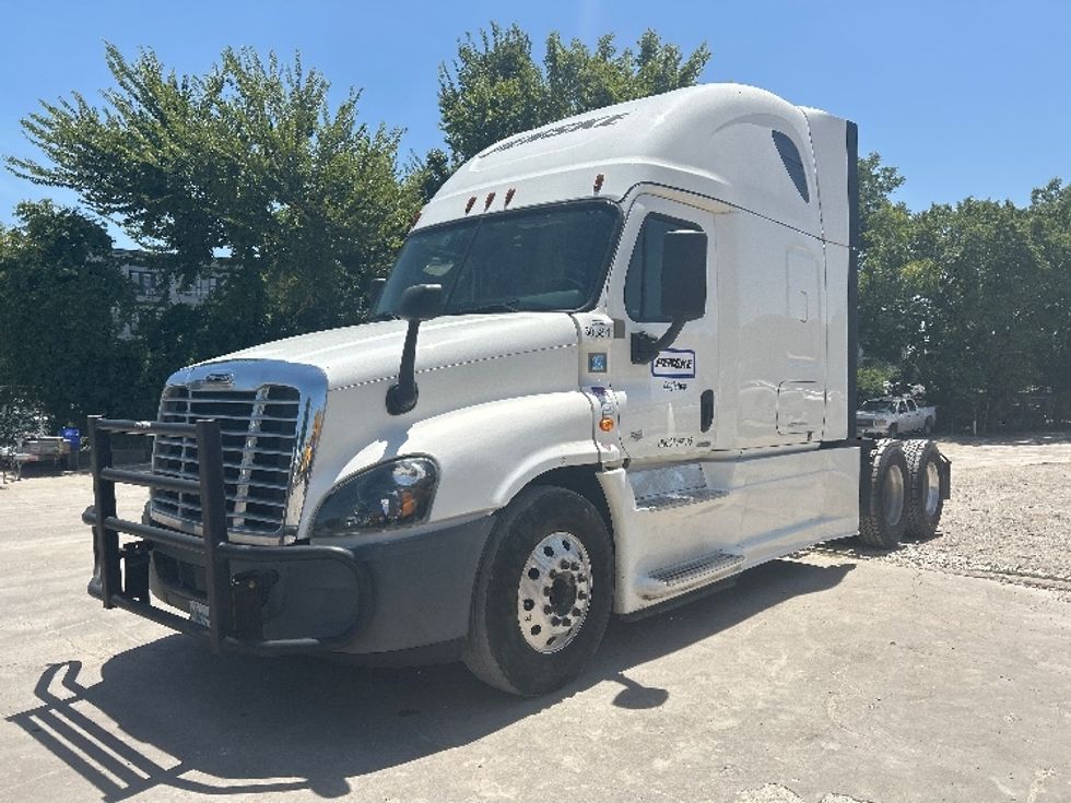 Sleeper Tractor-Heavy Duty Tractors-Freightliner-2020-Cascadia 12564ST-Dallas-TX-552,135\n\t\tmiles-$ 58,750 - Image 3
