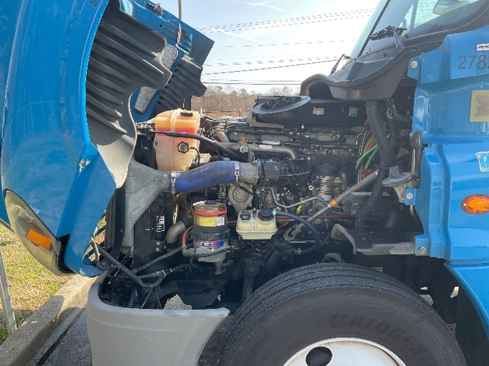 Sleeper Tractor-Heavy Duty Tractors-Freightliner-2020-Cascadia 12564ST-Dalton-GA-566,056\n\t\tmiles-$ 45,000 - Image 21