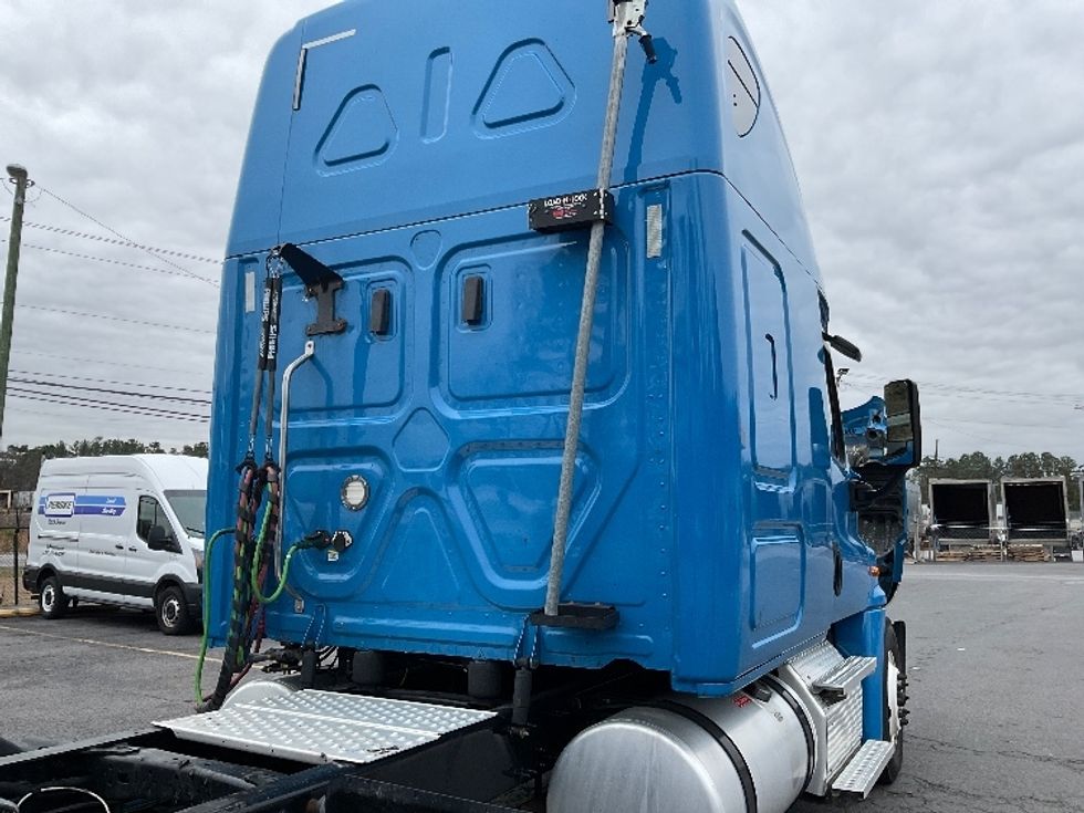 Sleeper Tractor-Heavy Duty Tractors-Freightliner-2020-Cascadia 12564ST-Dalton-GA-626,484\n\t\tmiles-$ 40,750 - Image 22