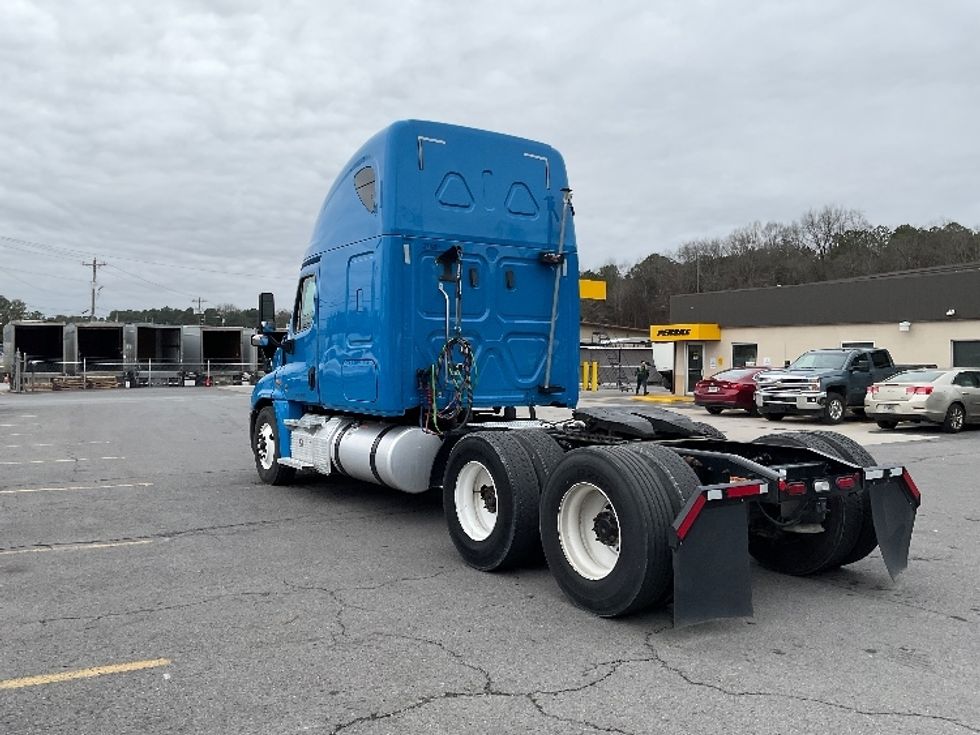 Sleeper Tractor-Heavy Duty Tractors-Freightliner-2020-Cascadia 12564ST-Dalton-GA-626,484\n\t\tmiles-$ 40,750 - Image 5