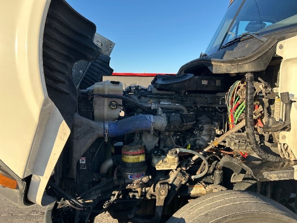 Sleeper Tractor-Heavy Duty Tractors-Freightliner-2020-Cascadia 12564ST-Des Moines-IA-531,508\n\t\tmiles-$ 49,250 - Image 21