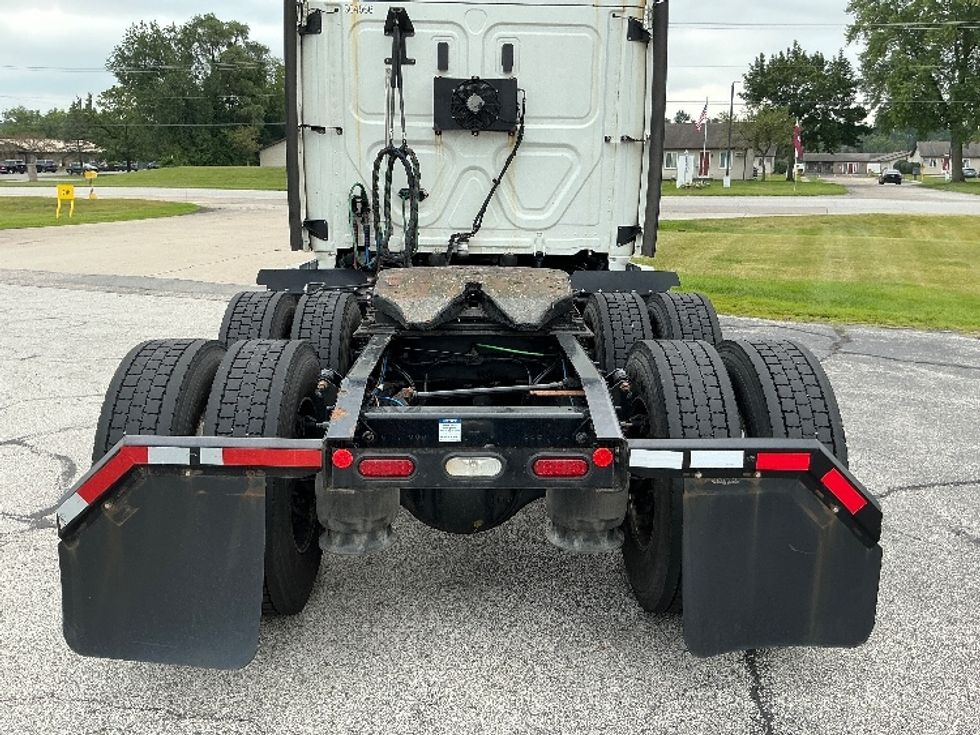 Sleeper Tractor-Heavy Duty Tractors-Freightliner-2020-Cascadia 12564ST-Elkhart-IN-264,263\n\t\tmiles-$ 71,250 - Image 6