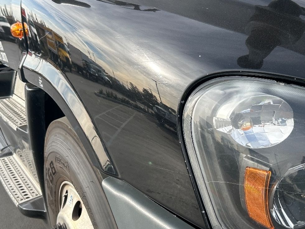 Sleeper Tractor-Heavy Duty Tractors-Freightliner-2020-Cascadia 12564ST-Fontana-CA-364,921\n\t\tmiles-$ 66,000 - Image 23