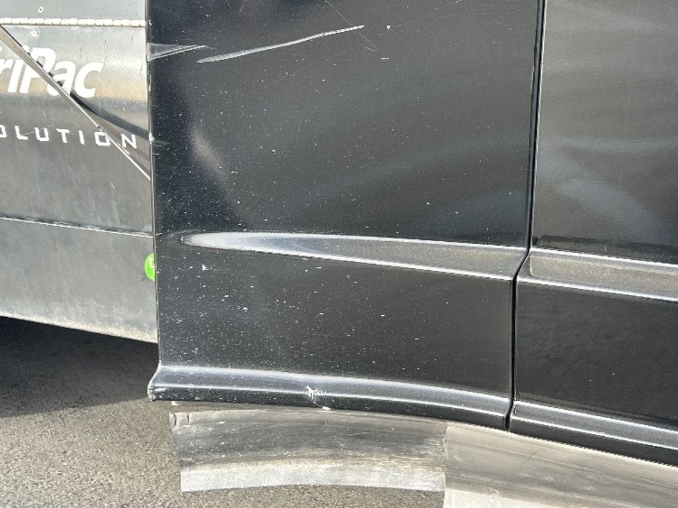 Sleeper Tractor-Heavy Duty Tractors-Freightliner-2020-Cascadia 12564ST-Fontana-CA-364,921\n\t\tmiles-$ 66,000 - Image 24