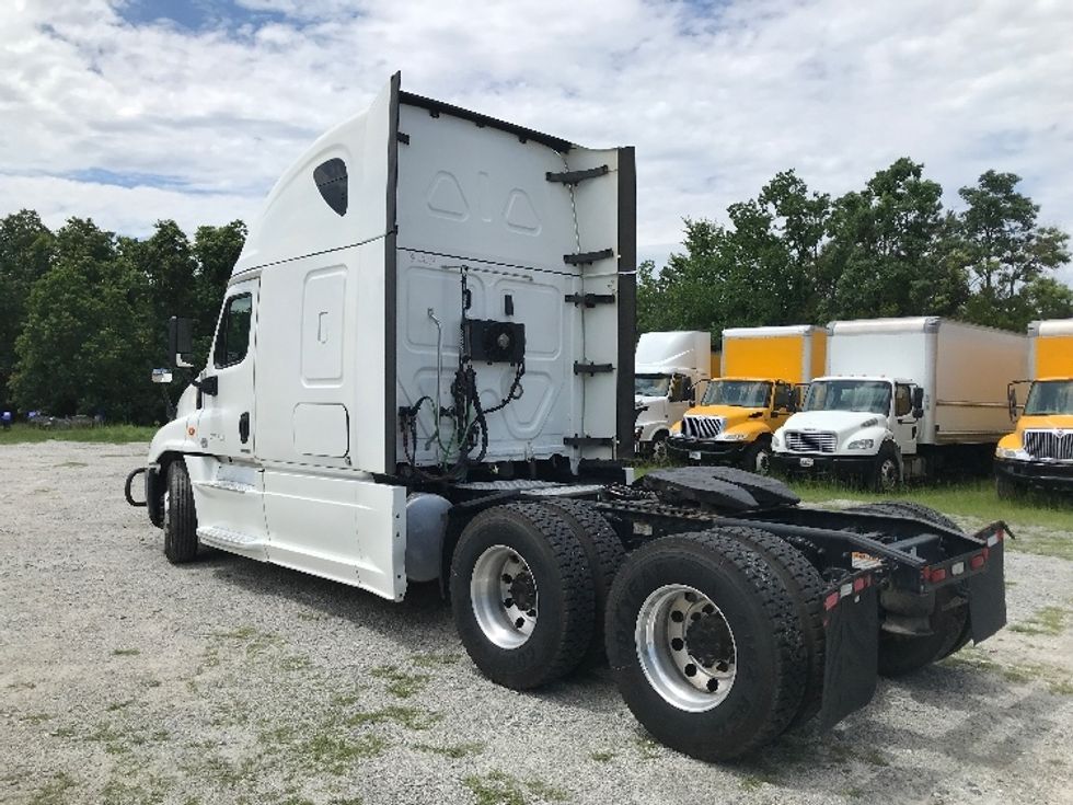 Sleeper Tractor-Heavy Duty Tractors-Freightliner-2020-Cascadia 12564ST-Garden City-GA-368,981\n\t\tmiles-$ 67,750 - Image 5