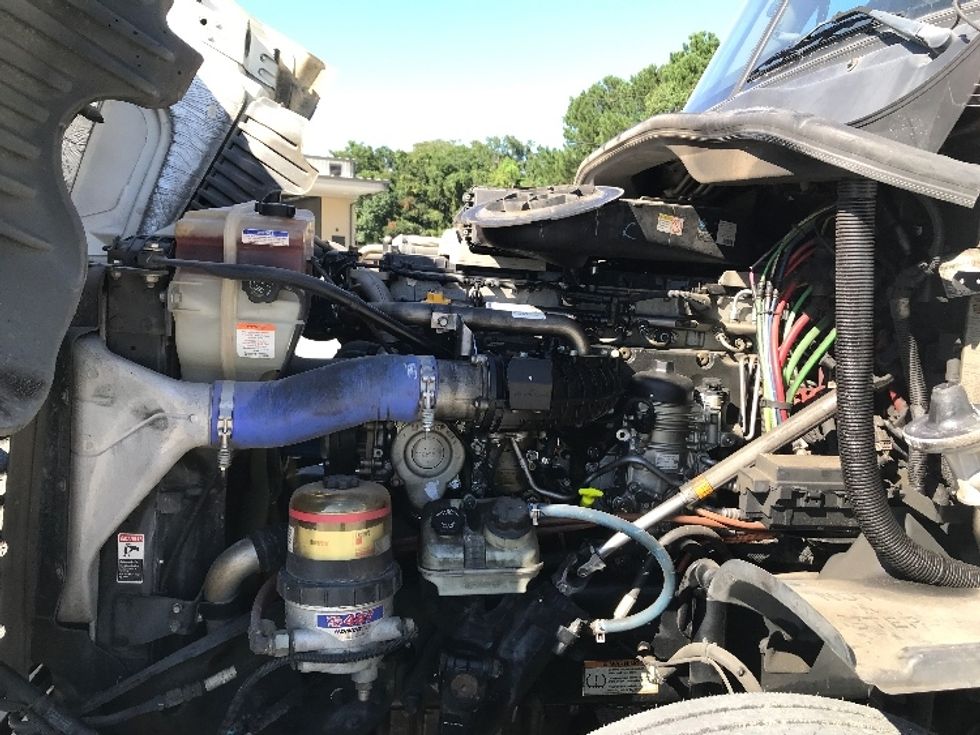 Sleeper Tractor-Heavy Duty Tractors-Freightliner-2020-Cascadia 12564ST-Garden City-GA-435,053\n\t\tmiles-$ 64,000 - Image 21