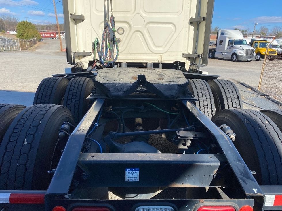 Sleeper Tractor-Heavy Duty Tractors-Freightliner-2020-Cascadia 12564ST-Greensboro-NC-344,911\n\t\tmiles-$ 69,250 - Image 6