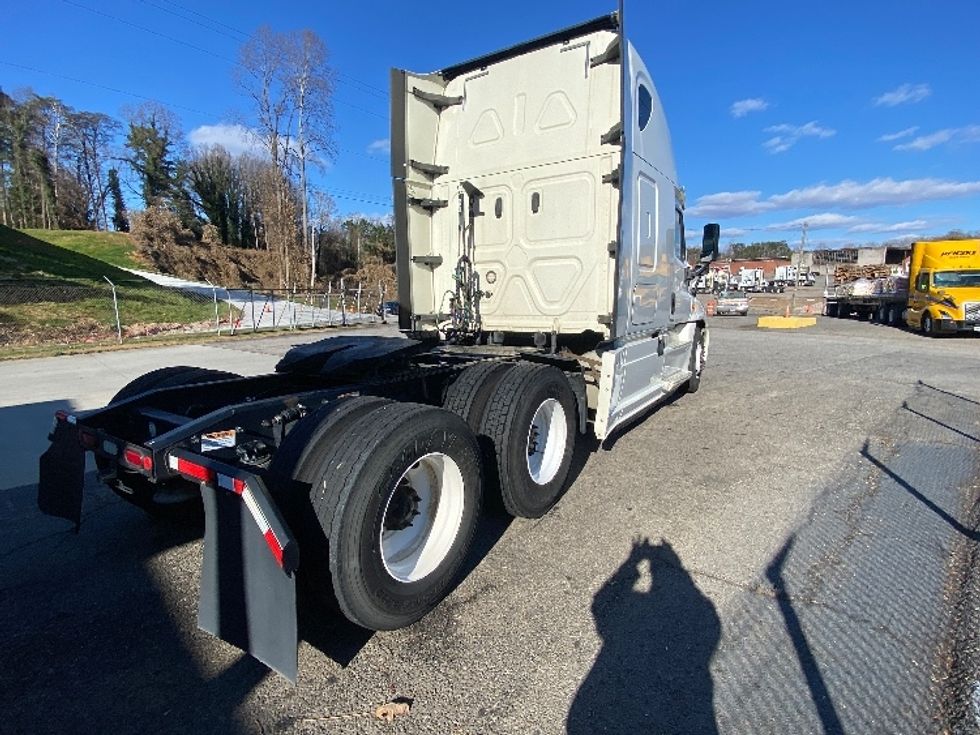 Sleeper Tractor-Heavy Duty Tractors-Freightliner-2020-Cascadia 12564ST-Greensboro-NC-344,911\n\t\tmiles-$ 69,250 - Image 7