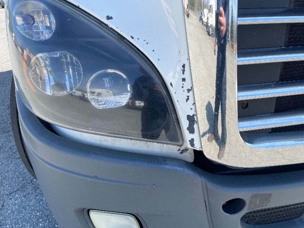 Sleeper Tractor-Heavy Duty Tractors-Freightliner-2020-Cascadia 12564ST-Greensboro-NC-444,821\n\t\tmiles-$ 55,500 - Image 25