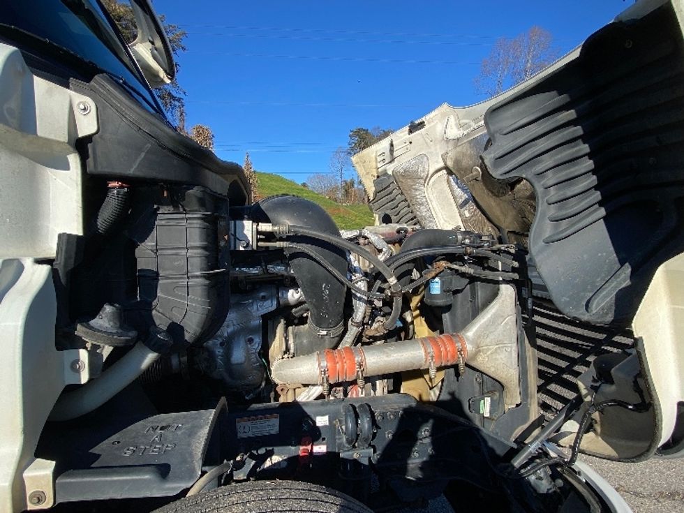 Sleeper Tractor-Heavy Duty Tractors-Freightliner-2020-Cascadia 12564ST-Greensboro-NC-479,830\n\t\tmiles-$ 52,000 - Image 20