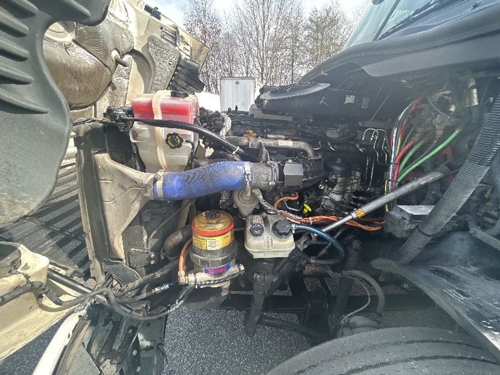 Sleeper Tractor-Heavy Duty Tractors-Freightliner-2020-Cascadia 12564ST-Greensboro-NC-644,209\n\t\tmiles-$ 39,250 - Image 21