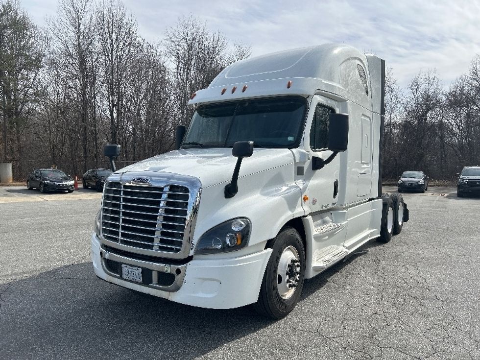 Sleeper Tractor-Heavy Duty Tractors-Freightliner-2020-Cascadia 12564ST-Greensboro-NC-644,209\n\t\tmiles-$ 39,250 - Image 3