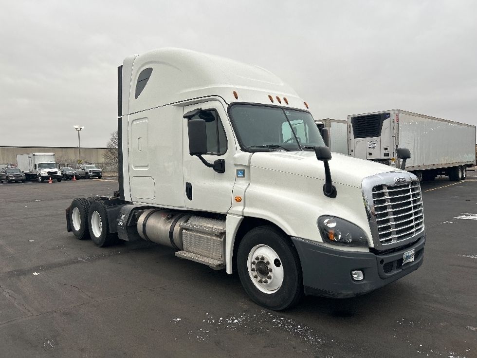 Sleeper Tractor-Heavy Duty Tractors-Freightliner-2020-Cascadia 12564ST-Indianapolis-IN-142,136\n\t\tmiles-$ 68,250 - Image 1