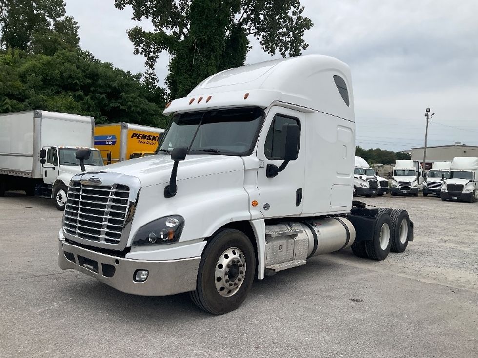 Sleeper Tractor-Heavy Duty Tractors-Freightliner-2020-Cascadia 12564ST-Jackson-TN-456,178\n\t\tmiles-$ 58,750 - Image 3