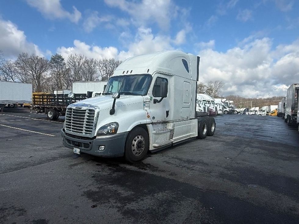 Sleeper Tractor-Heavy Duty Tractors-Freightliner-2020-Cascadia 12564ST-Jessup-MD-263,415\n\t\tmiles-$ 63,750 - Image 3