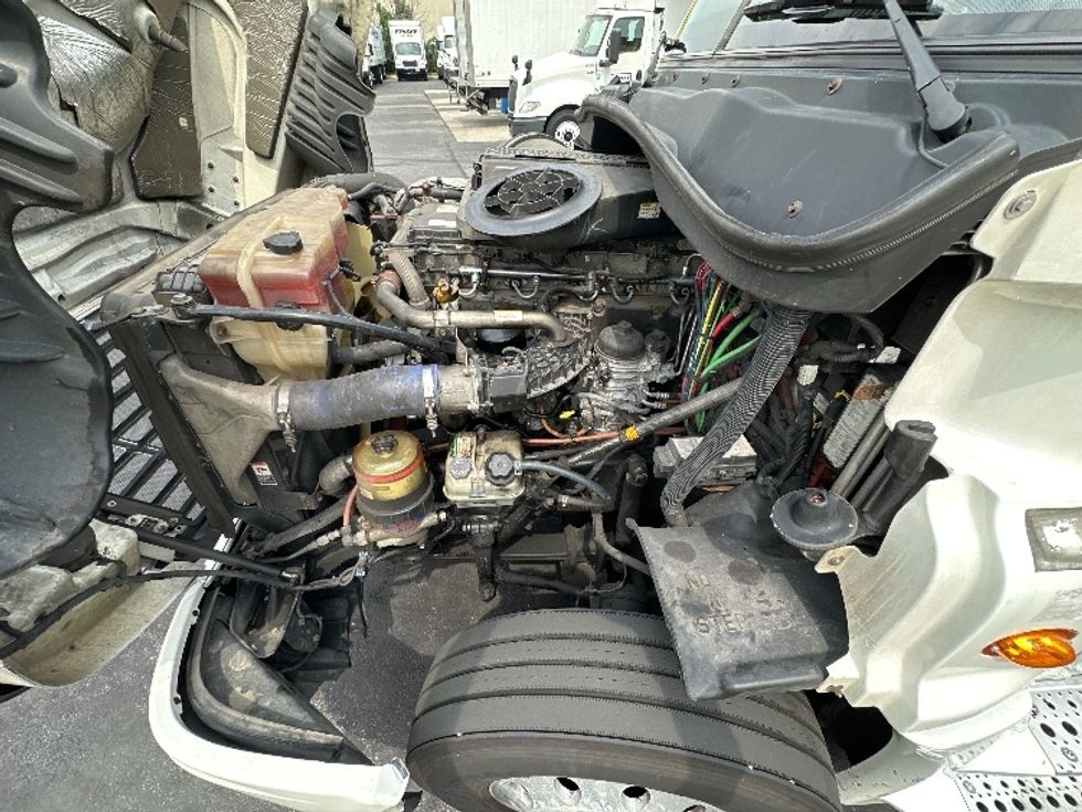 Sleeper Tractor-Heavy Duty Tractors-Freightliner-2020-Cascadia 12564ST-Jessup-MD-439,694\n\t\tmiles-$ 62,000 - Image 20