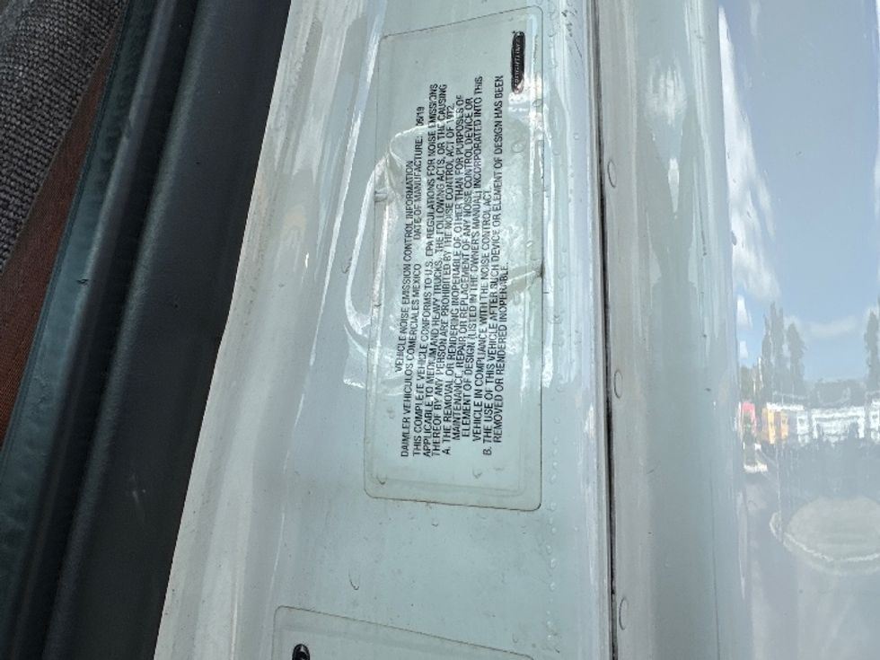 Sleeper Tractor-Heavy Duty Tractors-Freightliner-2020-Cascadia 12564ST-Jessup-MD-450,195\n\t\tmiles-$ 61,250 - Image 22