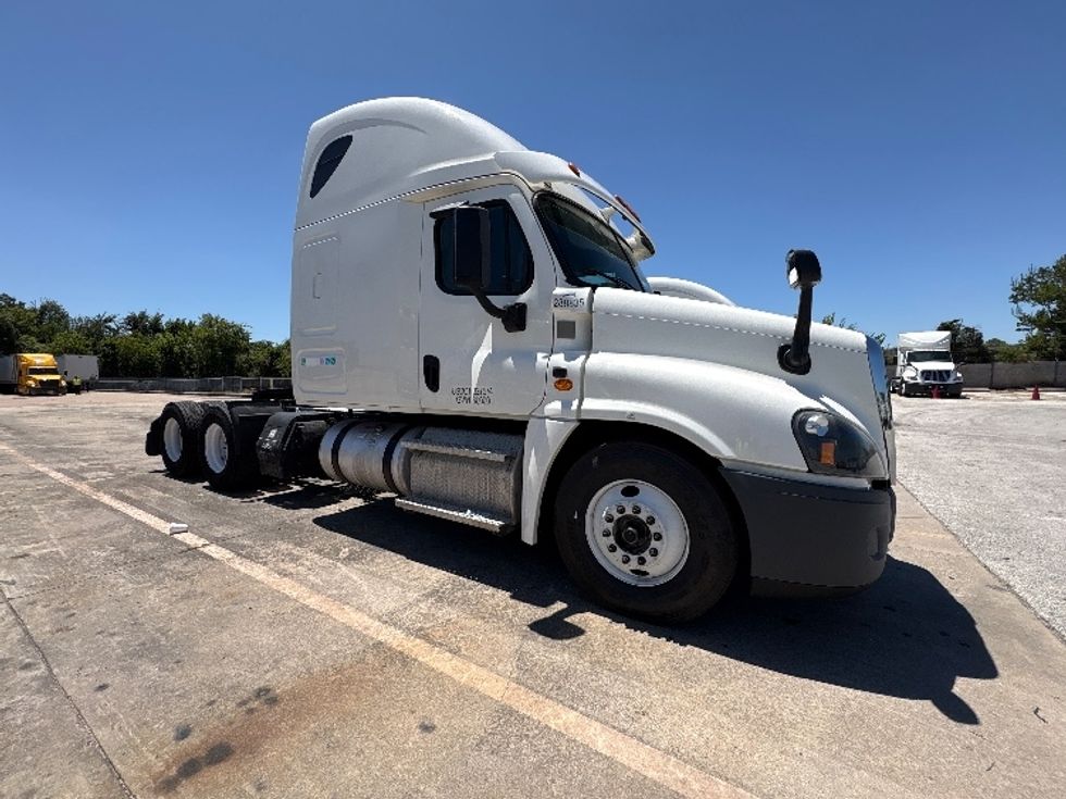 Sleeper Tractor-Heavy Duty Tractors-Freightliner-2020-Cascadia 12564ST-Katy-TX-287,788\n\t\tmiles-$ 69,000 - Image 1