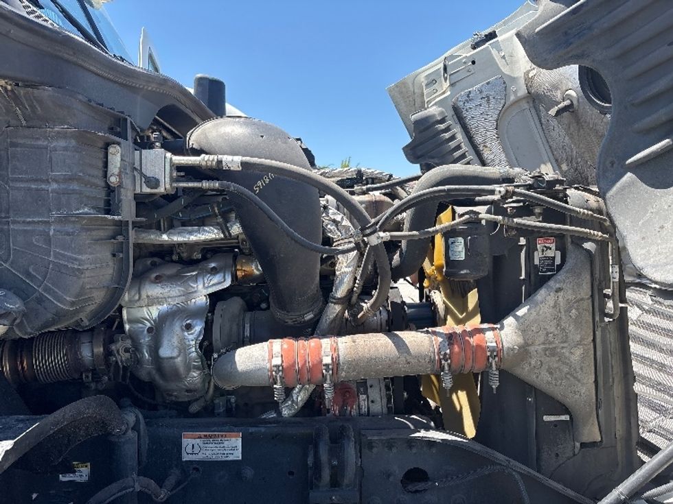 Sleeper Tractor-Heavy Duty Tractors-Freightliner-2020-Cascadia 12564ST-Katy-TX-287,788\n\t\tmiles-$ 69,000 - Image 20