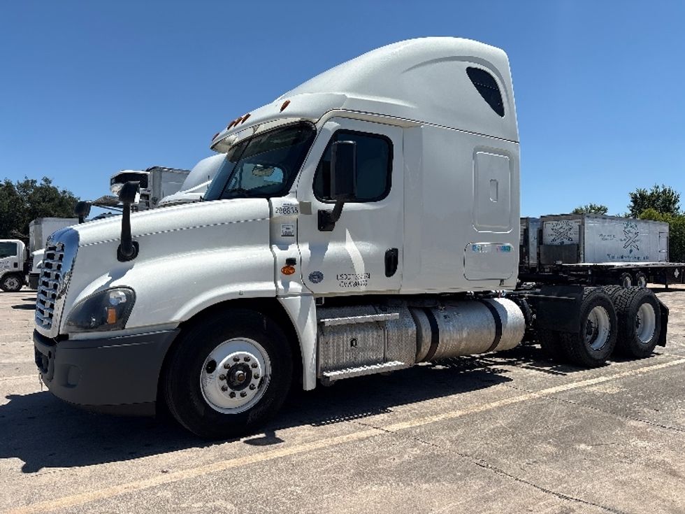 Sleeper Tractor-Heavy Duty Tractors-Freightliner-2020-Cascadia 12564ST-Katy-TX-287,788\n\t\tmiles-$ 69,000 - Image 3