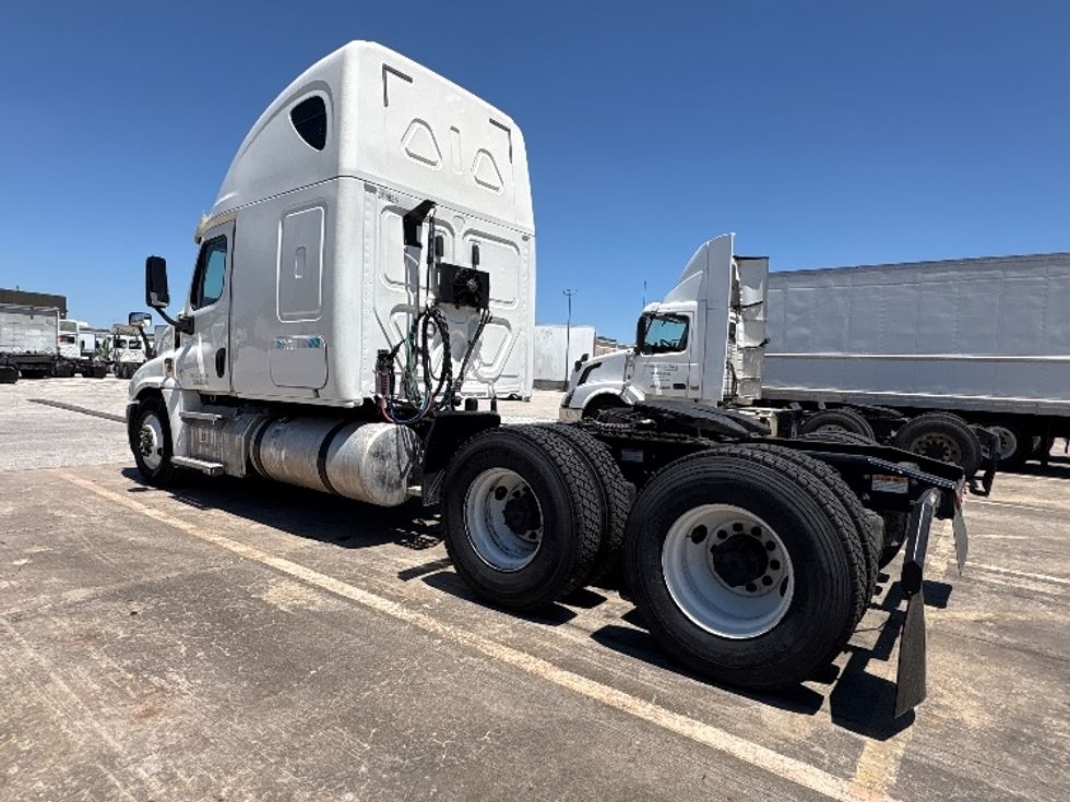 Sleeper Tractor-Heavy Duty Tractors-Freightliner-2020-Cascadia 12564ST-Katy-TX-287,788\n\t\tmiles-$ 69,000 - Image 5