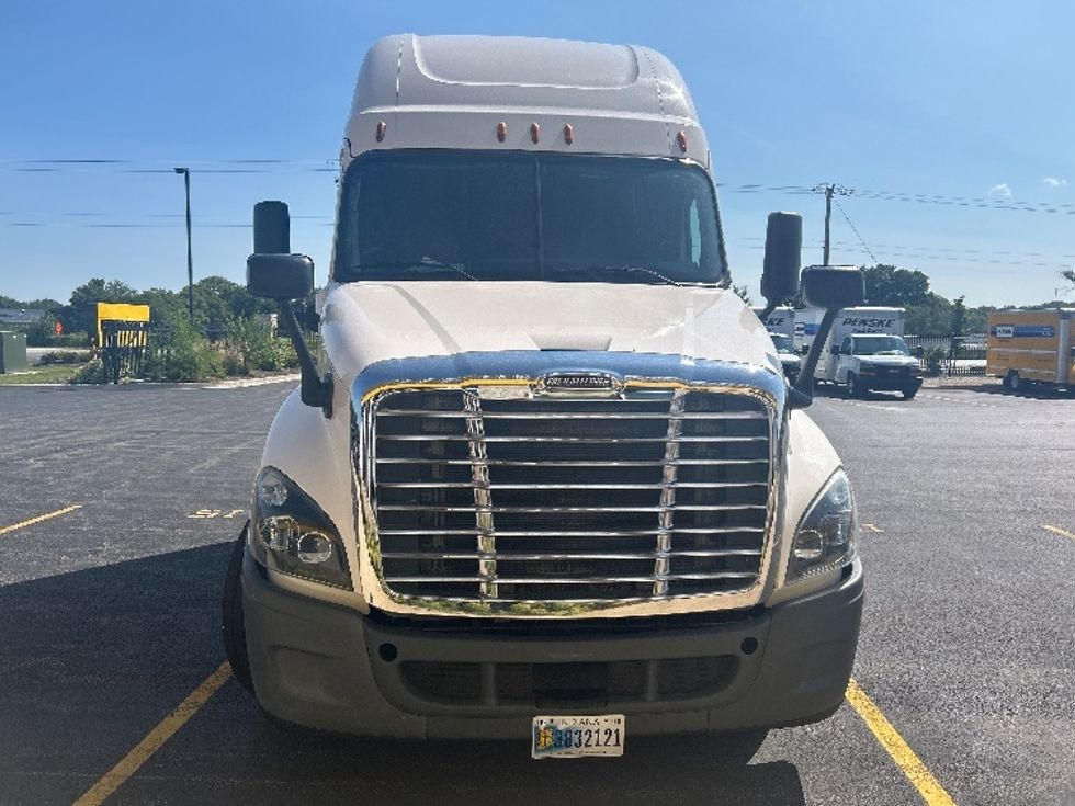 Sleeper Tractor-Heavy Duty Tractors-Freightliner-2020-Cascadia 12564ST-La Porte-IN-254,367\n\t\tmiles-$ 72,250 - Image 2