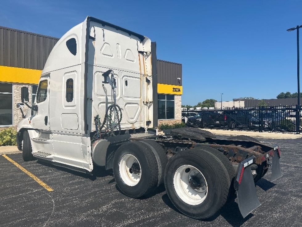 Sleeper Tractor-Heavy Duty Tractors-Freightliner-2020-Cascadia 12564ST-La Porte-IN-254,367\n\t\tmiles-$ 72,250 - Image 5