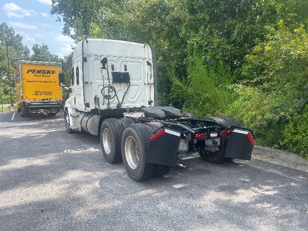 Sleeper Tractor-Heavy Duty Tractors-Freightliner-2020-Cascadia 12564ST-Ladson-SC-481,250\n\t\tmiles-$ 55,250 - Image 5