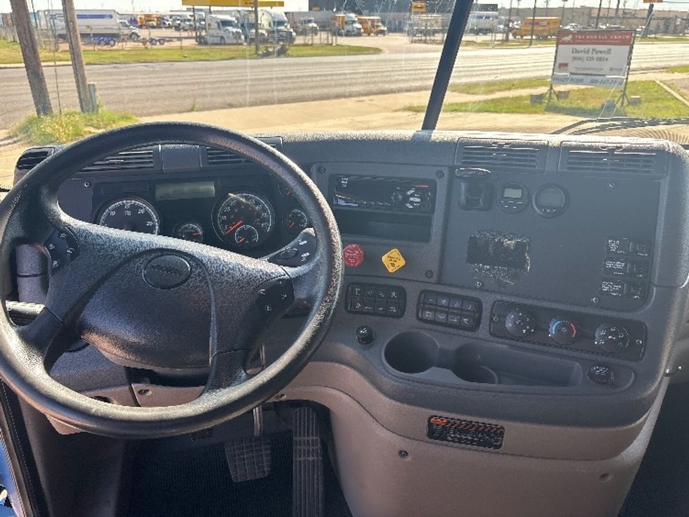Sleeper Tractor-Heavy Duty Tractors-Freightliner-2020-Cascadia 12564ST-Lubbock-TX-507,495\n\t\tmiles-$ 58,250 - Image 11