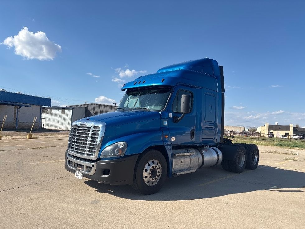Sleeper Tractor-Heavy Duty Tractors-Freightliner-2020-Cascadia 12564ST-Lubbock-TX-507,495\n\t\tmiles-$ 58,250 - Image 3