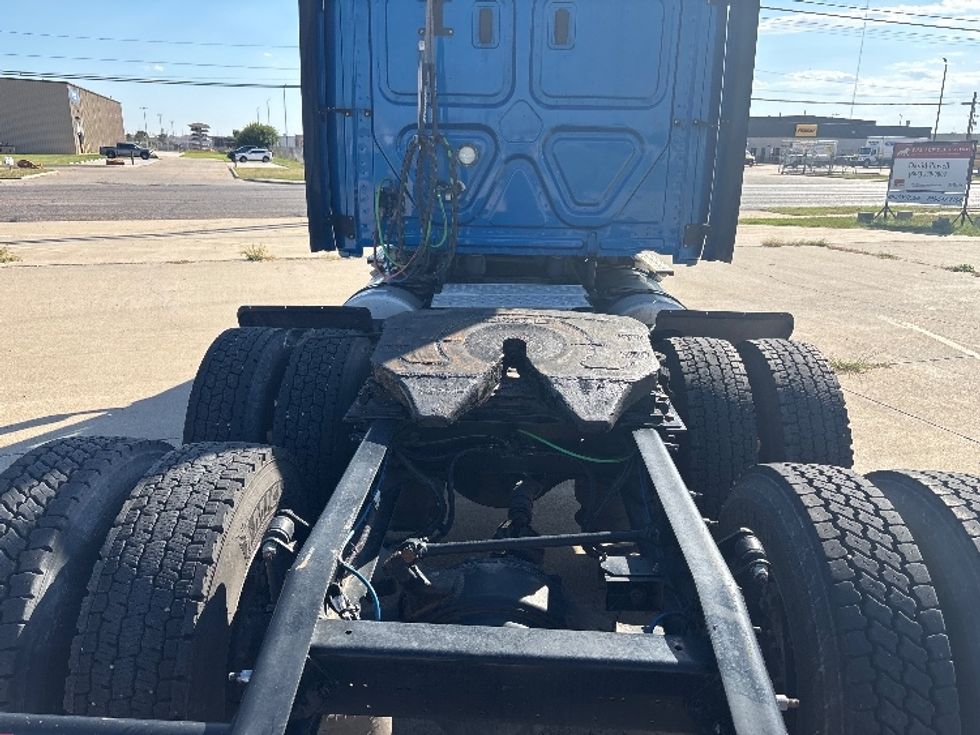 Sleeper Tractor-Heavy Duty Tractors-Freightliner-2020-Cascadia 12564ST-Lubbock-TX-507,495\n\t\tmiles-$ 58,250 - Image 6
