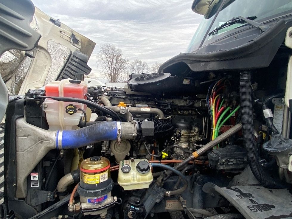 Sleeper Tractor-Heavy Duty Tractors-Freightliner-2020-Cascadia 12564ST-Martinsville-VA-661,206\n\t\tmiles-$ 38,250 - Image 21