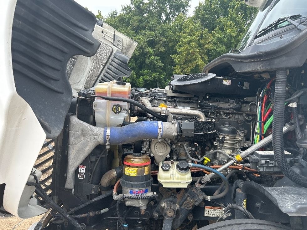 Sleeper Tractor-Heavy Duty Tractors-Freightliner-2020-Cascadia 12564ST-Memphis-TN-693,028\n\t\tmiles-$ 40,500 - Image 21