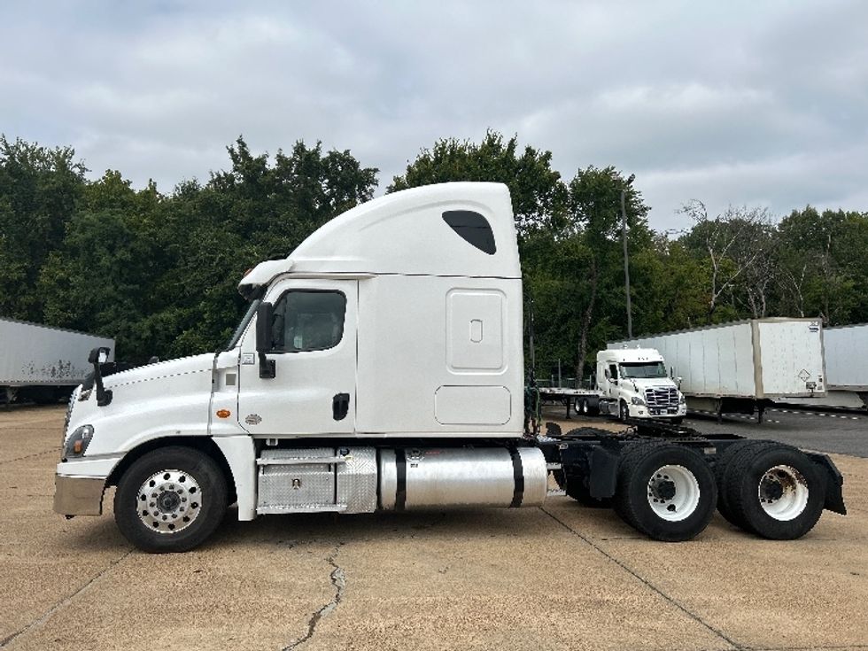 Sleeper Tractor-Heavy Duty Tractors-Freightliner-2020-Cascadia 12564ST-Memphis-TN-693,028\n\t\tmiles-$ 40,500 - Image 4
