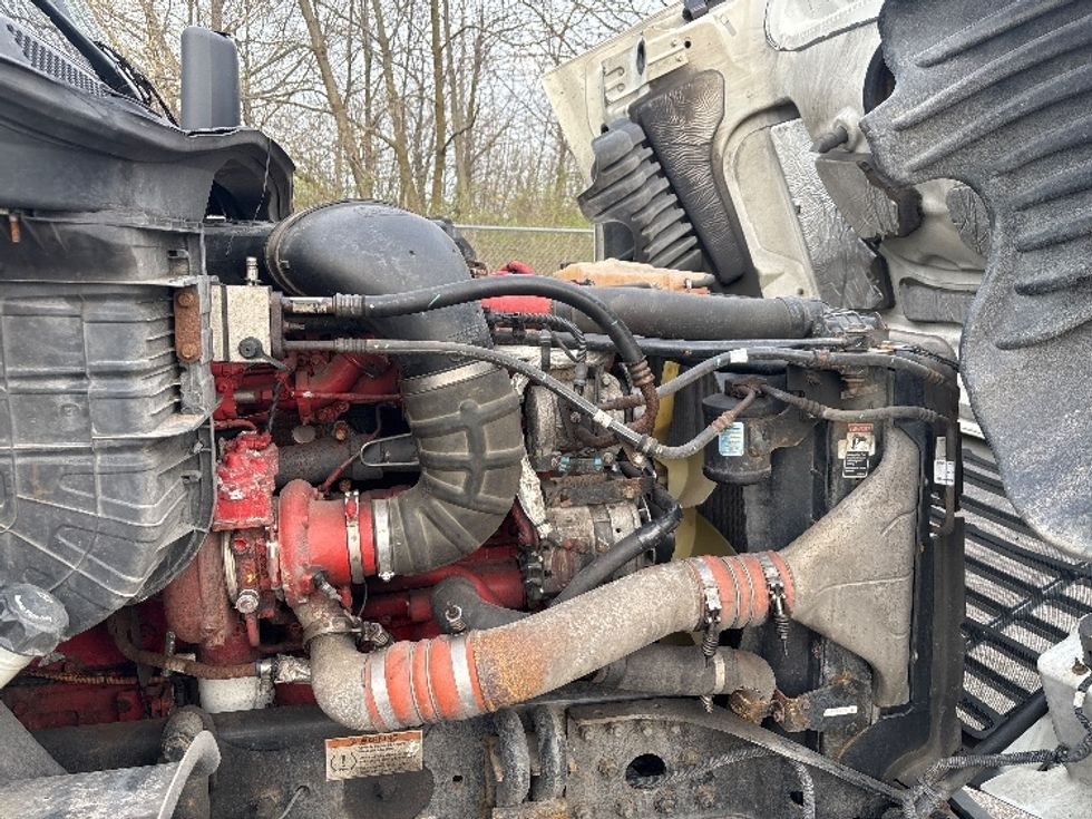 Sleeper Tractor-Heavy Duty Tractors-Freightliner-2020-Cascadia 12564ST-Middlefield-OH-378,377\n\t\tmiles-$ 51,250 - Image 19