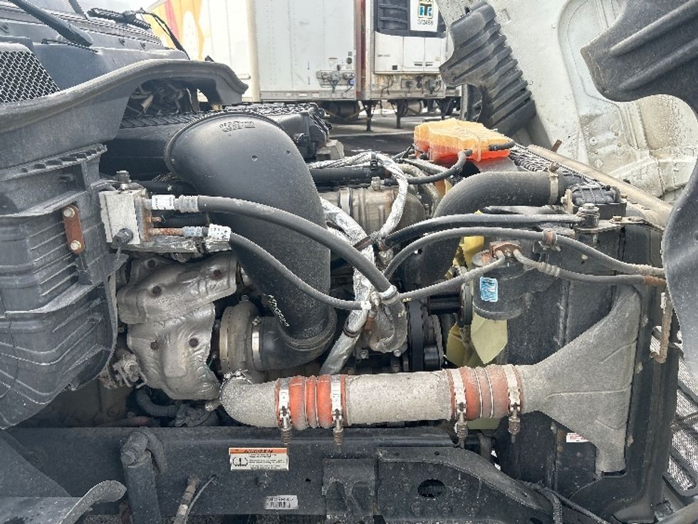 Sleeper Tractor-Heavy Duty Tractors-Freightliner-2020-Cascadia 12564ST-Middlefield-OH-456,955\n\t\tmiles-$ 54,750 - Image 20