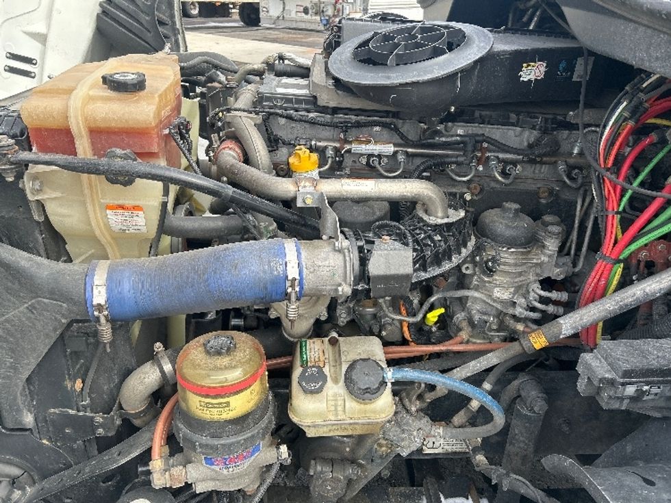 Sleeper Tractor-Heavy Duty Tractors-Freightliner-2020-Cascadia 12564ST-Middlefield-OH-456,955\n\t\tmiles-$ 54,750 - Image 21