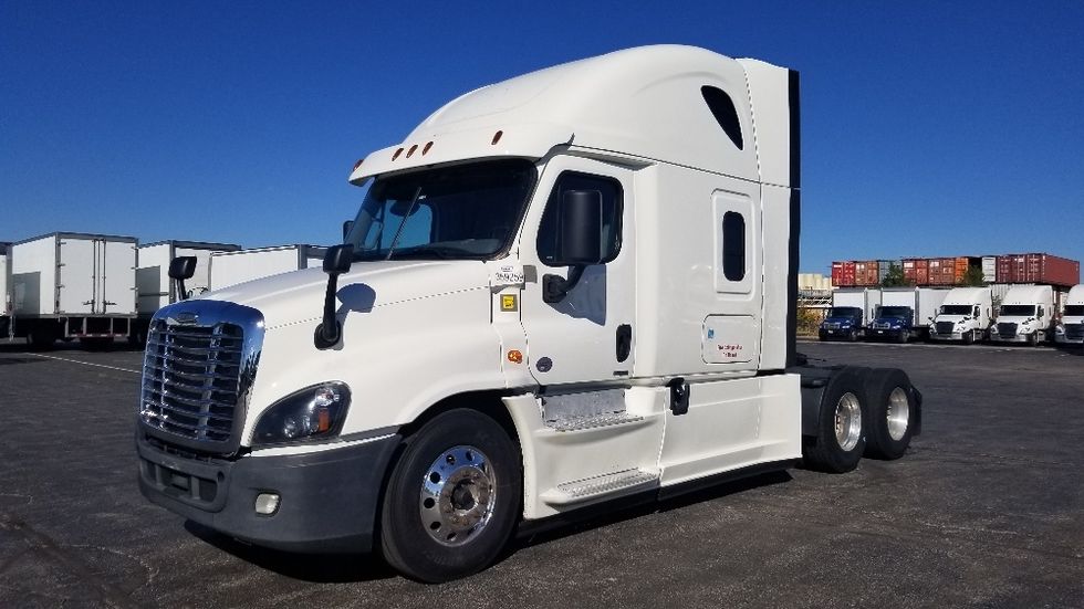 Sleeper Tractor-Heavy Duty Tractors-Freightliner-2020-Cascadia 12564ST-Mississauga-ON-825,839\n\t\tkm-$ 70,000 - Image 3