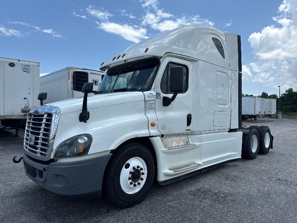 Sleeper Tractor-Heavy Duty Tractors-Freightliner-2020-Cascadia 12564ST-Mobile-AL-471,448\n\t\tmiles-$ 56,750 - Image 3