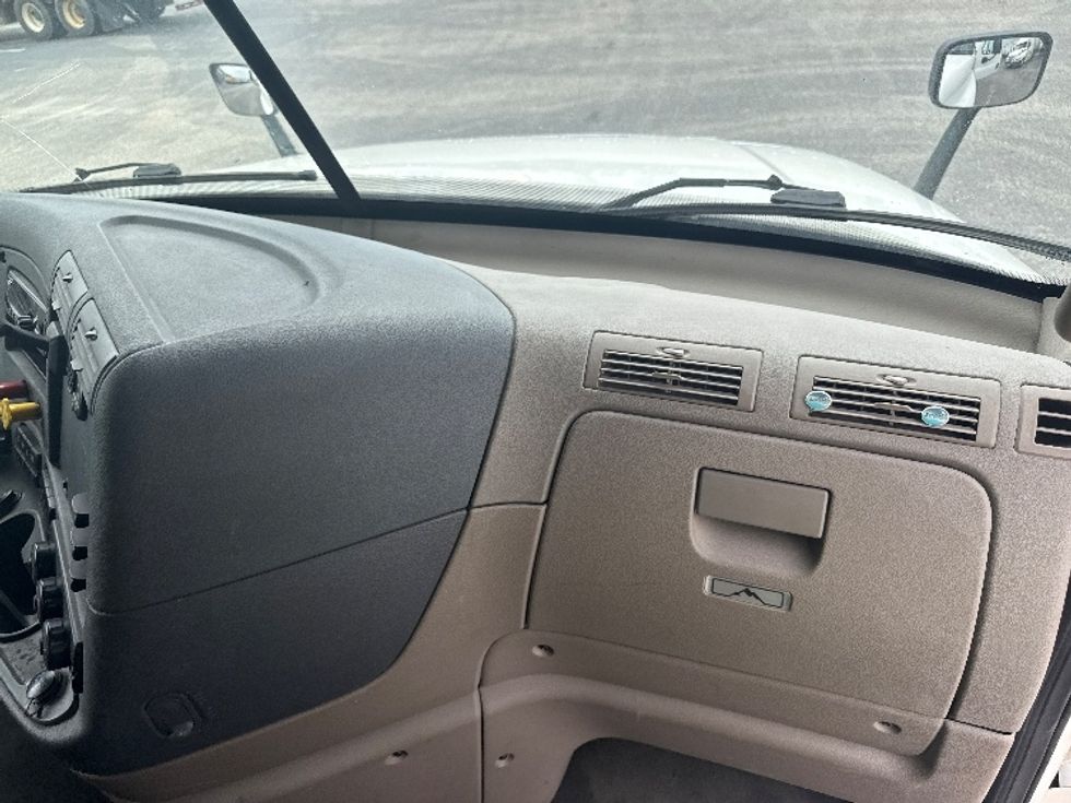 Sleeper Tractor-Heavy Duty Tractors-Freightliner-2020-Cascadia 12564ST-Mobile-AL-508,507\n\t\tmiles-$ 54,500 - Image 14