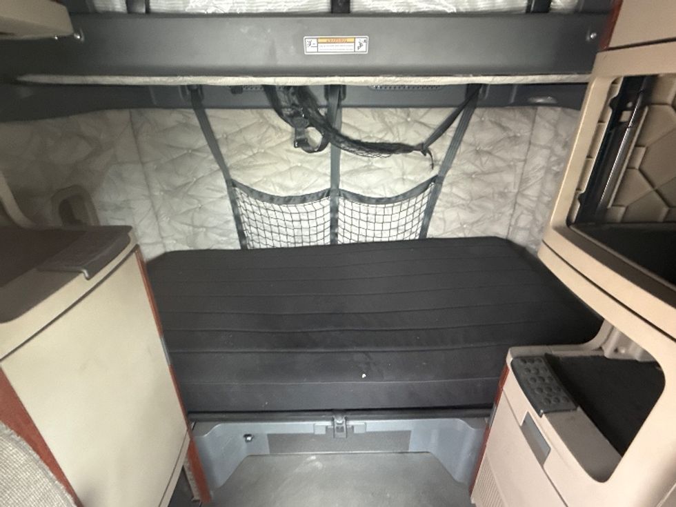 Sleeper Tractor-Heavy Duty Tractors-Freightliner-2020-Cascadia 12564ST-Mobile-AL-508,507\n\t\tmiles-$ 54,500 - Image 16