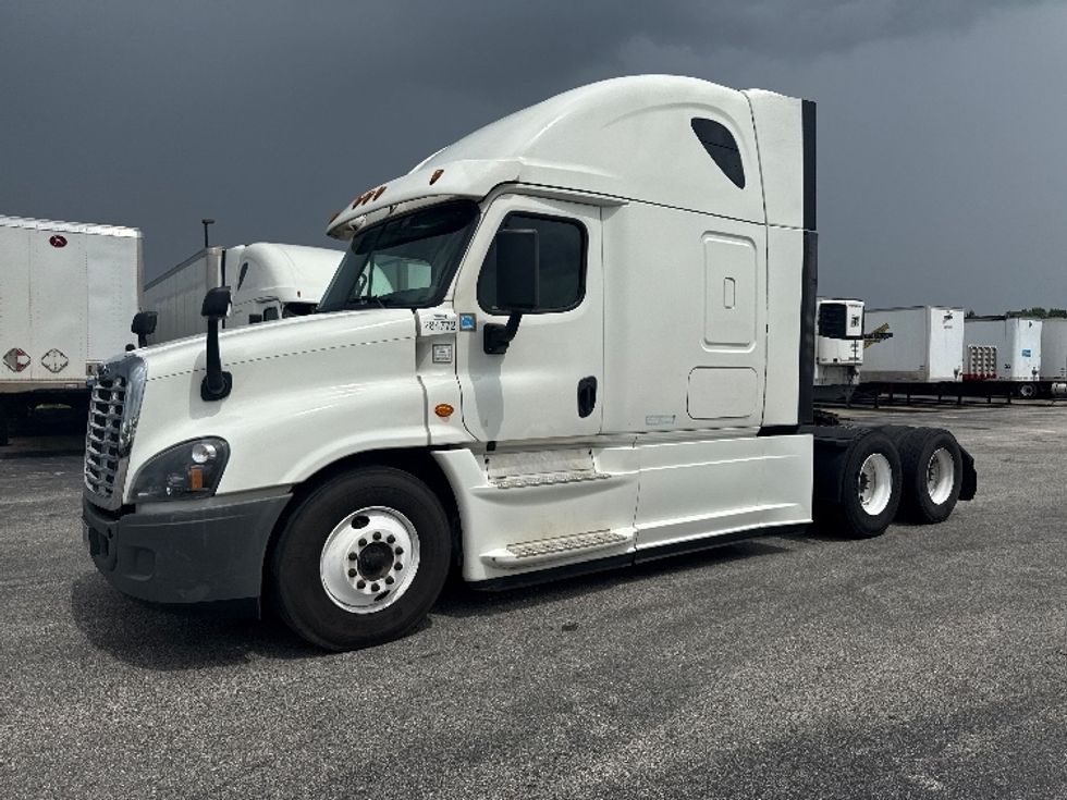 Sleeper Tractor-Heavy Duty Tractors-Freightliner-2020-Cascadia 12564ST-Mobile-AL-508,507\n\t\tmiles-$ 54,500 - Image 3