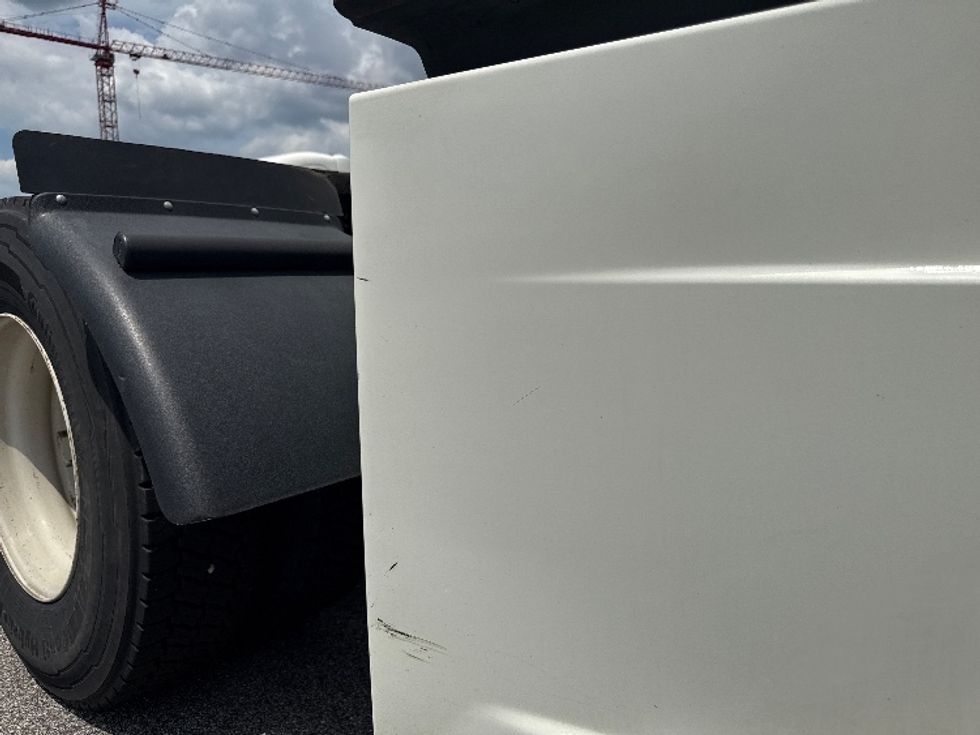 Sleeper Tractor-Heavy Duty Tractors-Freightliner-2020-Cascadia 12564ST-Mobile-AL-562,011\n\t\tmiles-$ 50,000 - Image 27