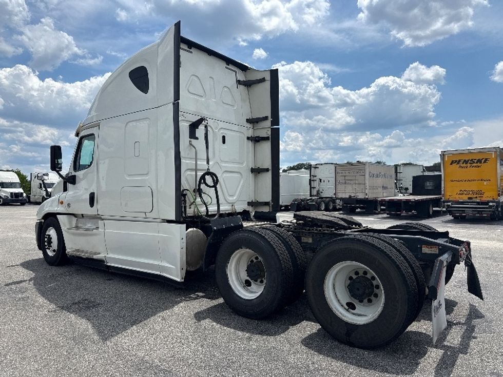 Sleeper Tractor-Heavy Duty Tractors-Freightliner-2020-Cascadia 12564ST-Mobile-AL-562,011\n\t\tmiles-$ 50,000 - Image 5