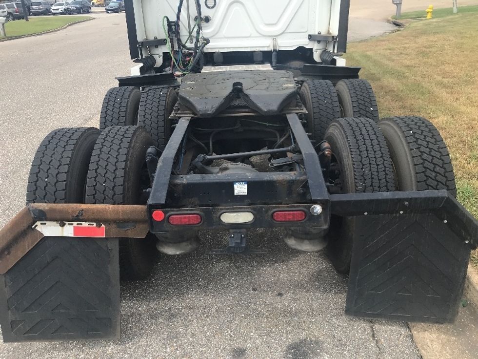 Sleeper Tractor-Heavy Duty Tractors-Freightliner-2020-Cascadia 12564ST-Montgomery-AL-635,118\n\t\tmiles-$ 47,750 - Image 6