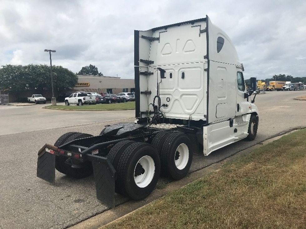 Sleeper Tractor-Heavy Duty Tractors-Freightliner-2020-Cascadia 12564ST-Montgomery-AL-635,118\n\t\tmiles-$ 47,750 - Image 7