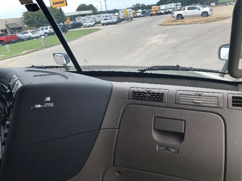 Sleeper Tractor-Heavy Duty Tractors-Freightliner-2020-Cascadia 12564ST-Montgomery-AL-678,733\n\t\tmiles-$ 44,500 - Image 14