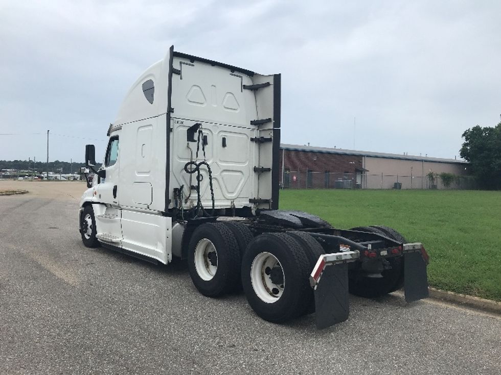 Sleeper Tractor-Heavy Duty Tractors-Freightliner-2020-Cascadia 12564ST-Montgomery-AL-678,733\n\t\tmiles-$ 44,500 - Image 5